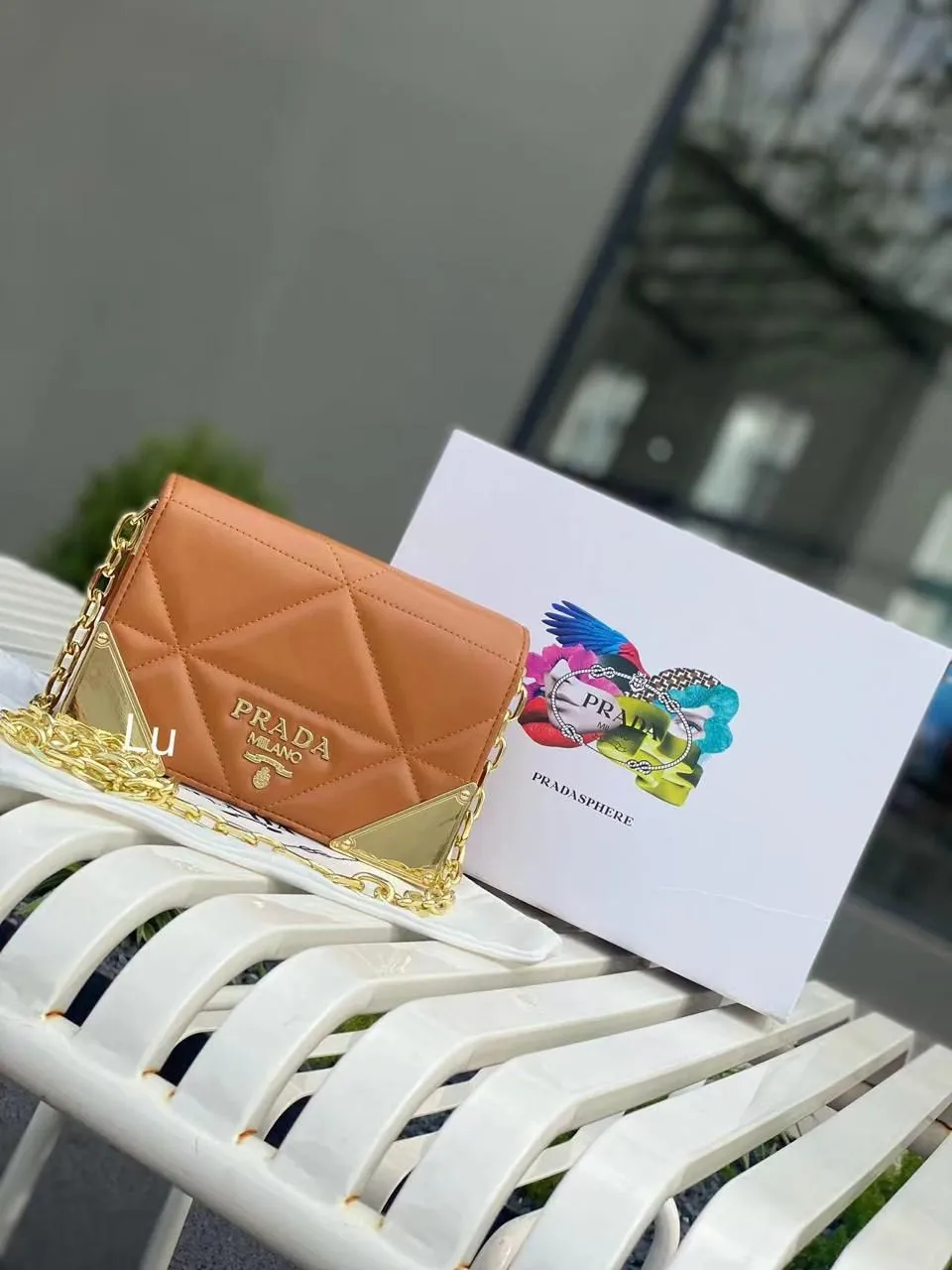 𝐏𝐫𝐝𝐚 Quilted Leather Shoulder Bag