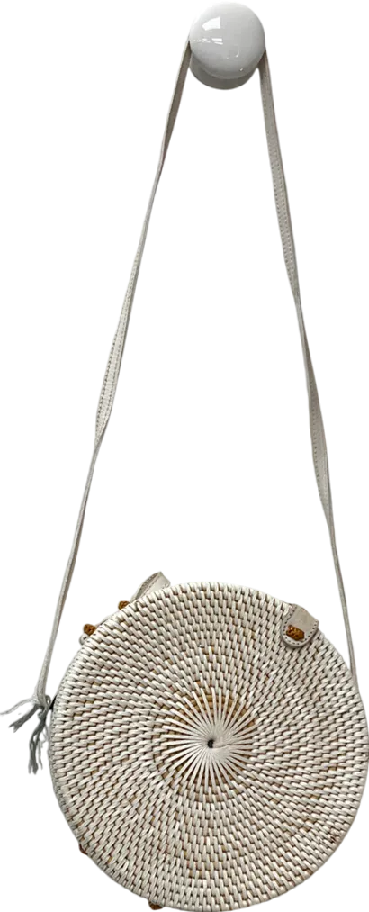 betsy & floss Beige Santorini Round Basket Bag One Size