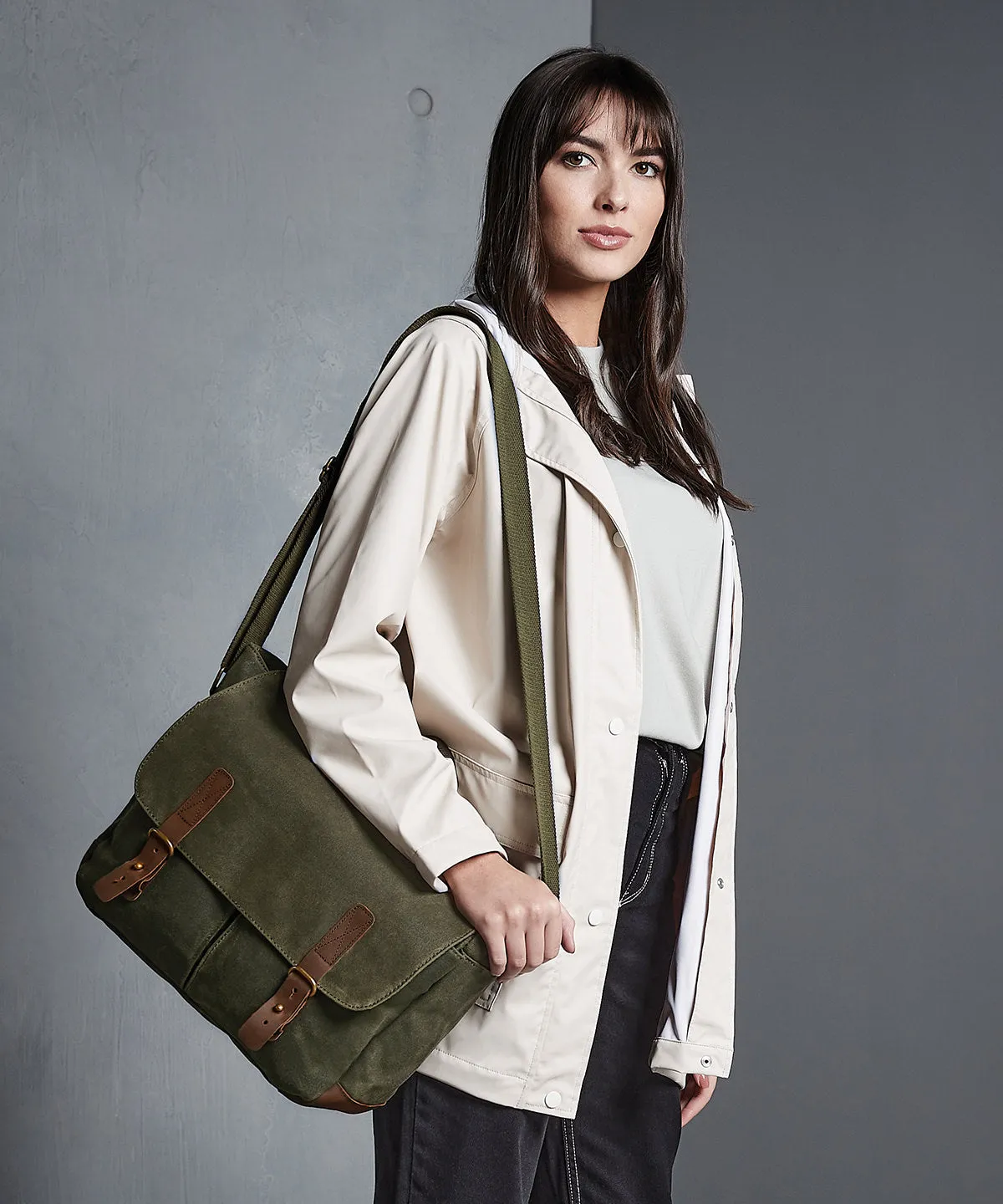 Black - Heritage waxed canvas messenger