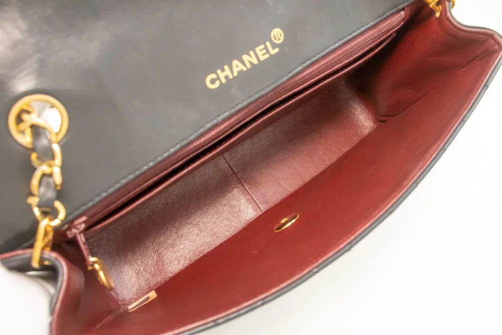 CHANEL Vintage Medium Chain Shoulder Bag Black Lambskin Quilted m38