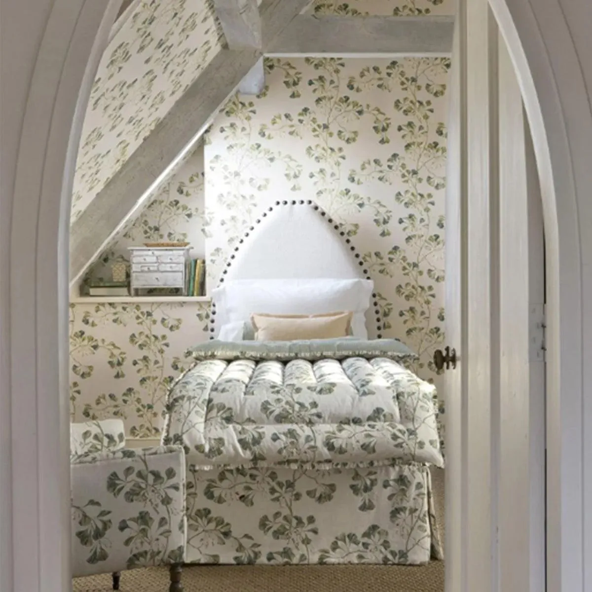 Colefax & Fowler - Greenacre Wallpaper