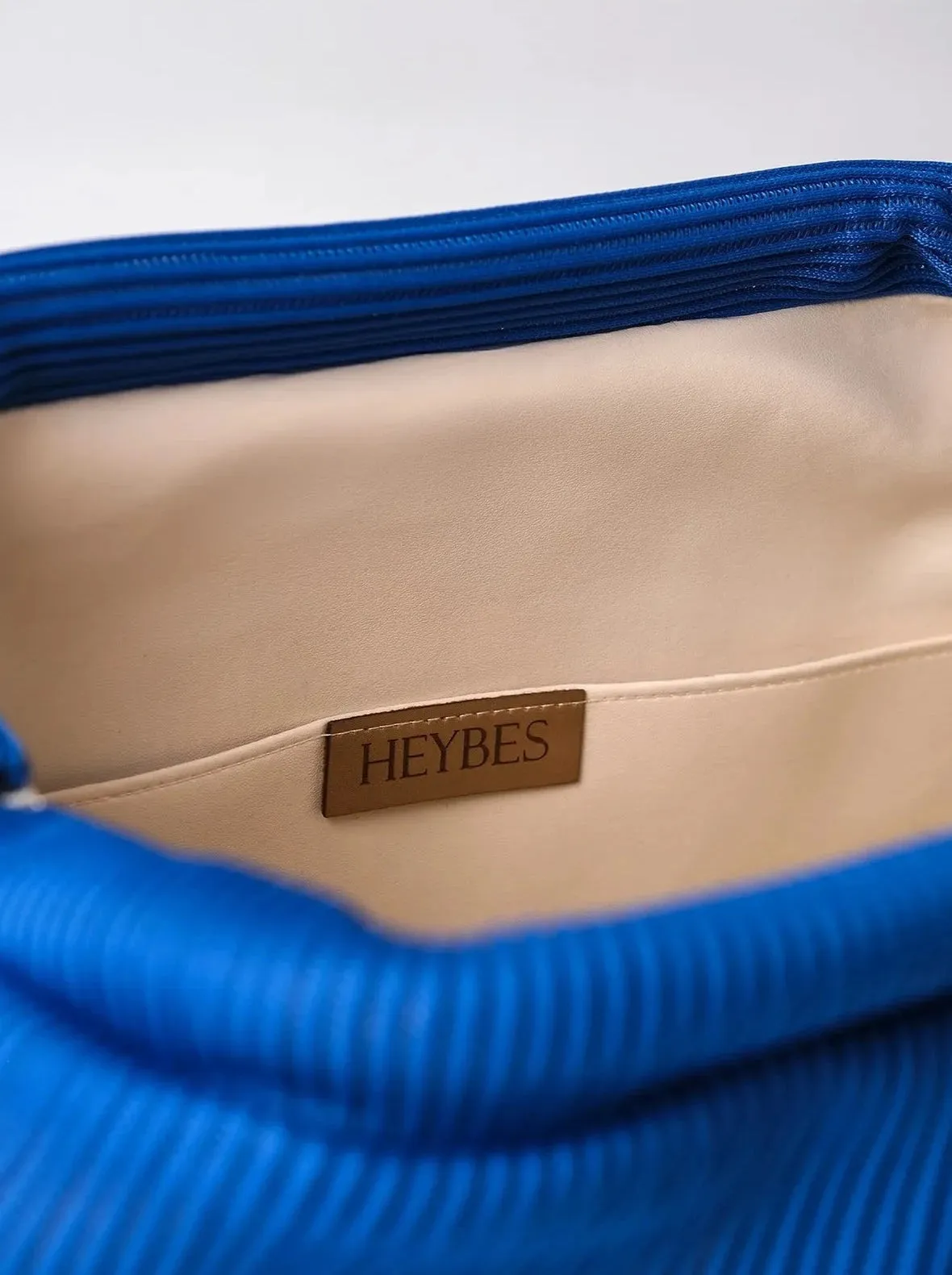 Elegant Pink Pleated Clutch Handbag