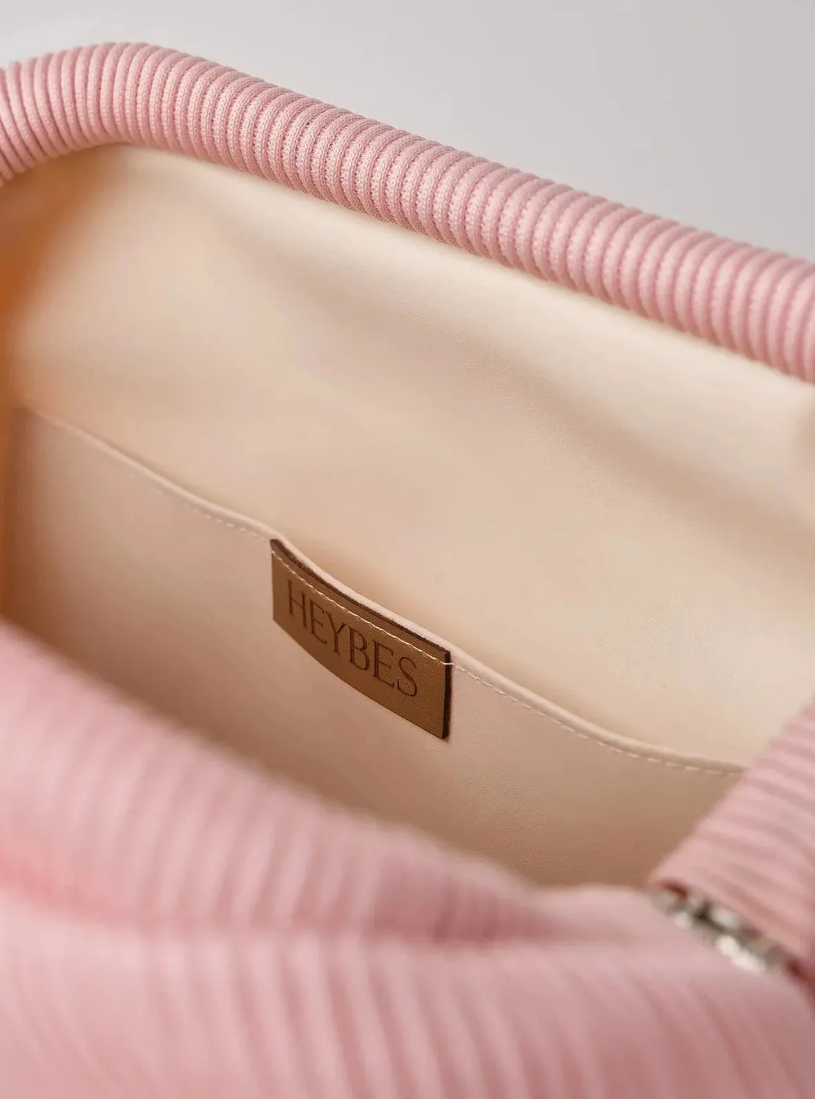 Elegant Pink Pleated Clutch Handbag