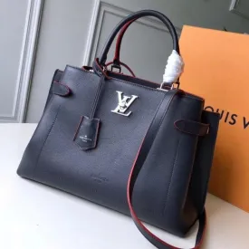 Lockme Day Tote Bag M53645 Navy/red 2019 Collection