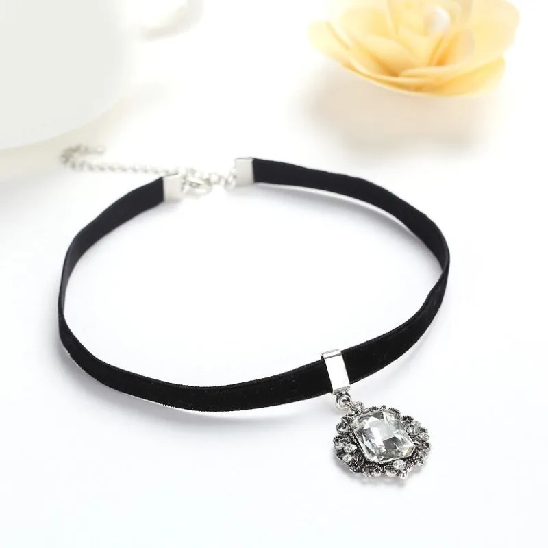 On-trend Fashion Statement Square Shape Rhinestone Choker Necklaces