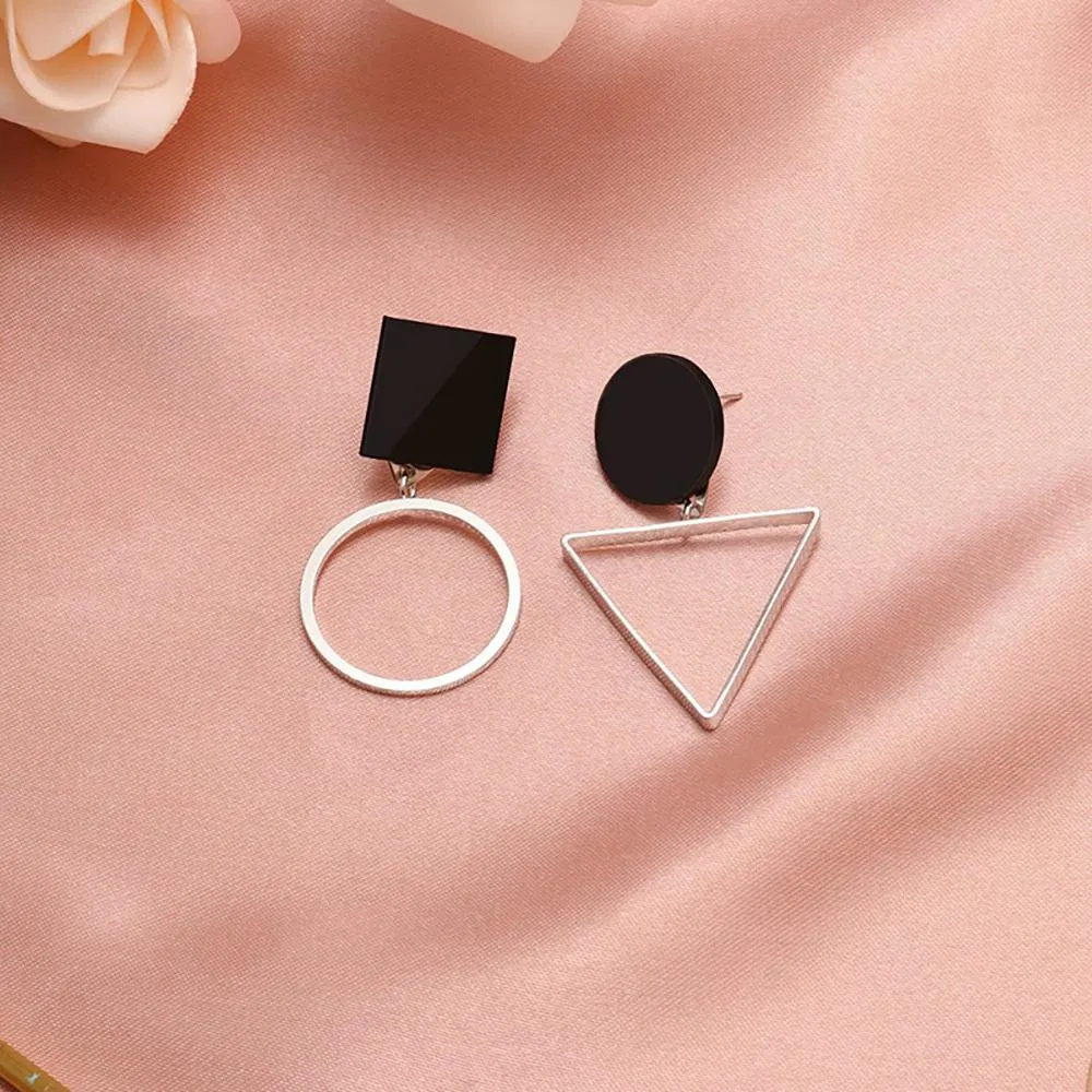 On-Trend Geometric Shape Drop Earrings